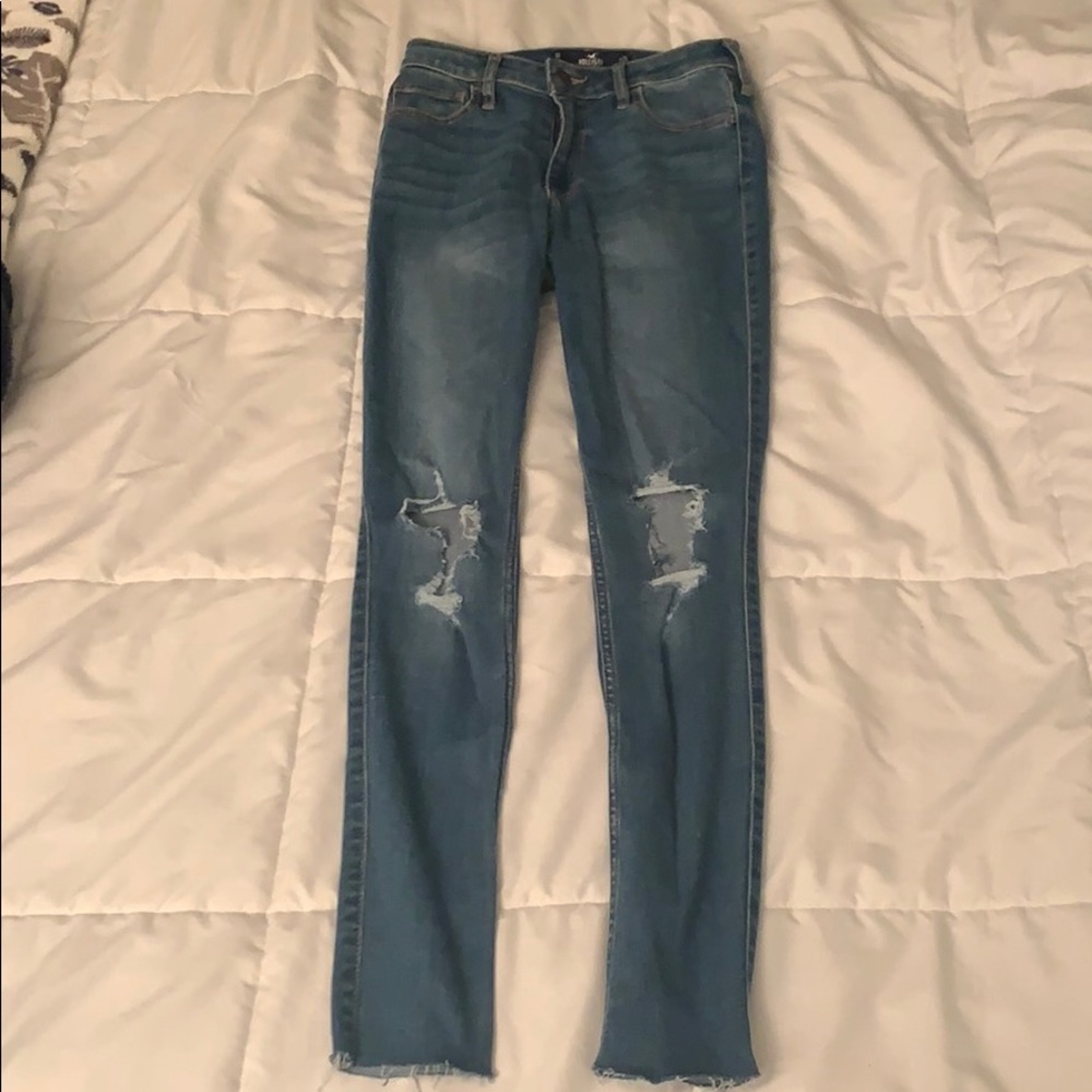 Hollister Curvy Mid-Rise Super Skinny Jeans